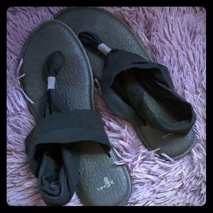 Sanuk Sandals